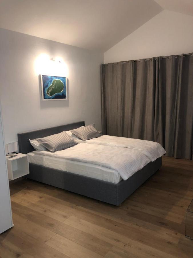 Korkyra Fit Suites -Free Gym Корчула Экстерьер фото
